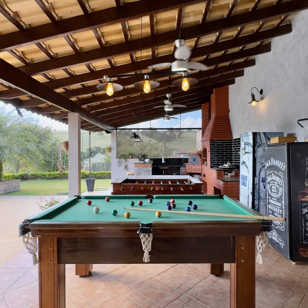 CHÁCARA 3 SUÍTES + HILUX SRX  OU 995 MIL REAIS no PIX